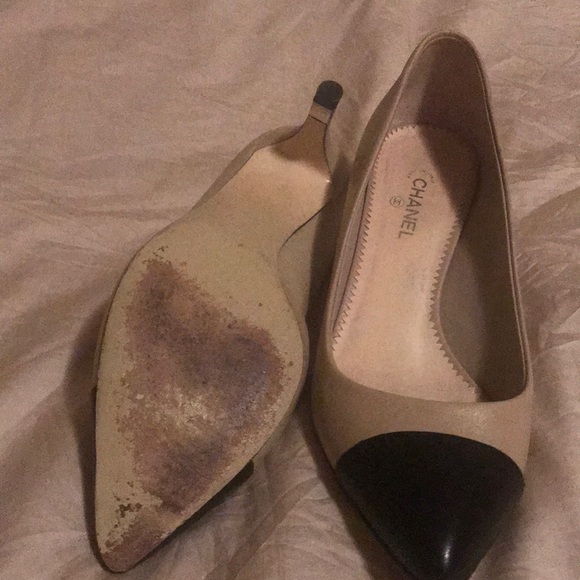 Shoes - Picture 4 of 5